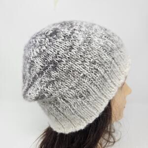 Beanie hat unisex handmade Alpaca Wool Gray White Purple sz medium